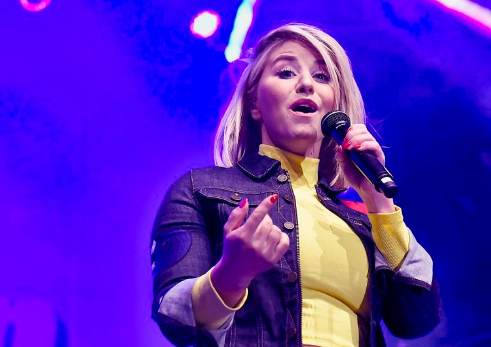 Beatrice Egli Nacktfotos für den Playboy? Fans wären begeistert!