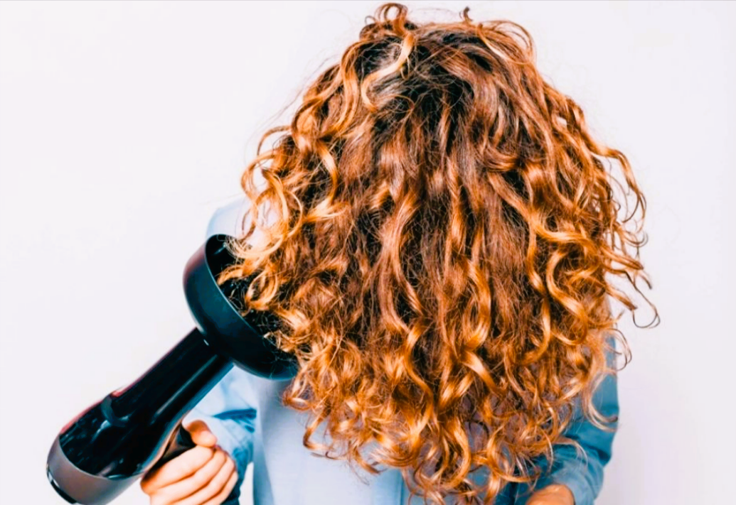 Video: Traumlocken mit einem Küchensieb – So funktioniert dieser geniale Hack