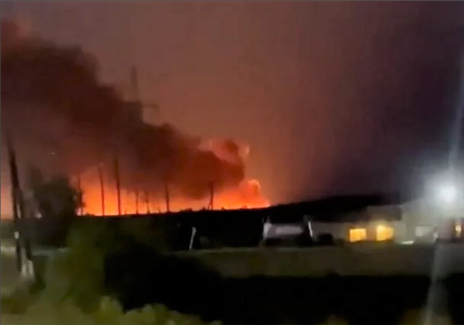 EILMELDUNG🔥 Russland setzt verbotene Phosphorbomben bei Bachmut ein! AFP-Reporter erhebt schwere Vorwürfe