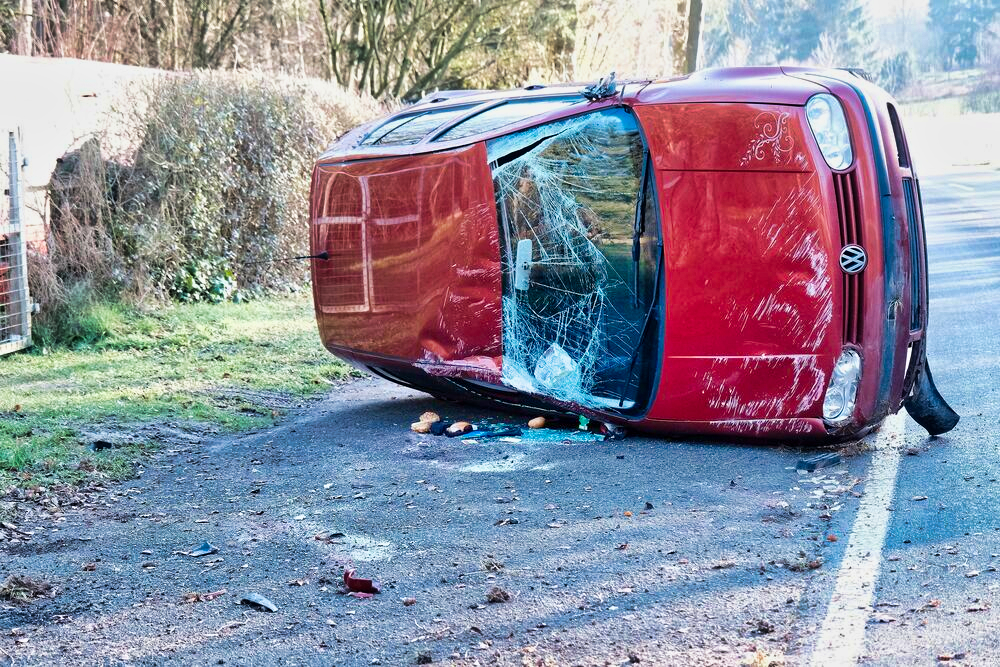 Horror-Unfall! Mutter tot, Kinder schwer verletzt! Fahrt in die Schule wird zum Albtraum