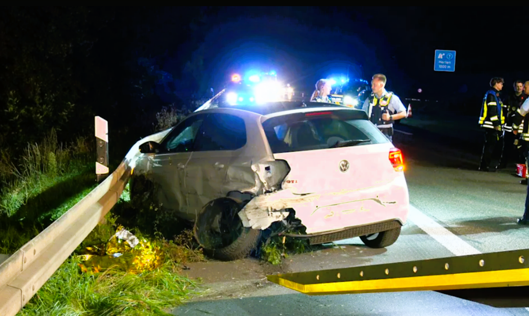 Geisterfahrer-Unfall! 3 Tote auf der Autobahn - Fahrer flüchtete 80 Km vor der Polizei in die falsche Richtung!