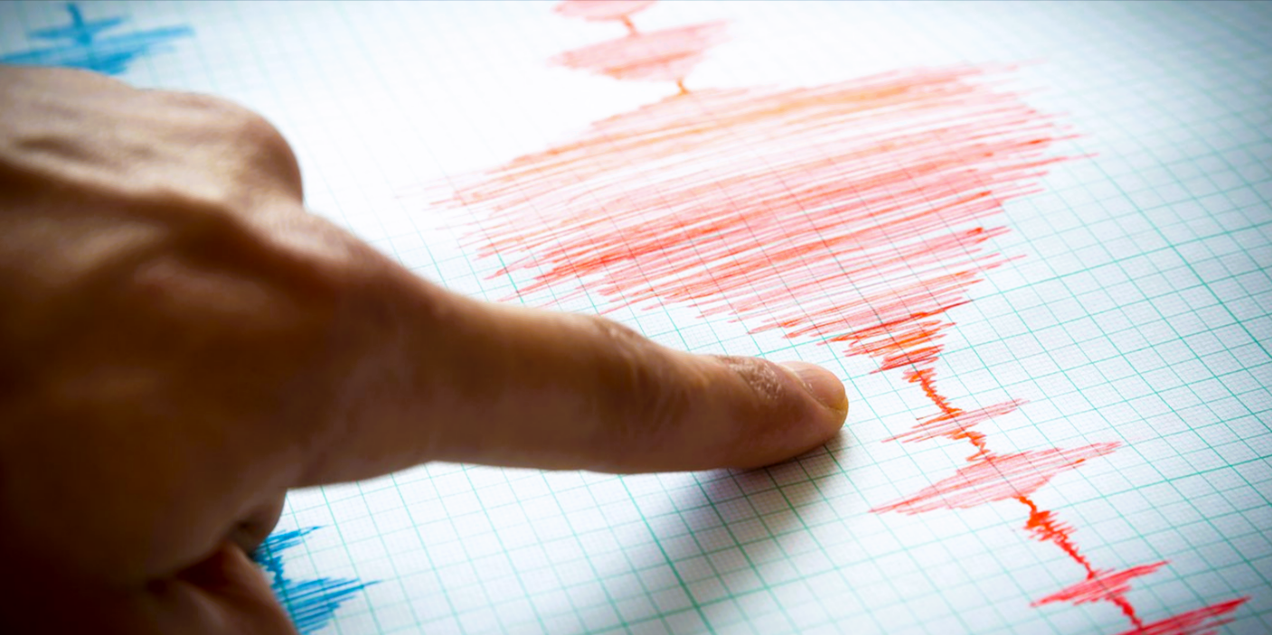 Schweres Erdbeben mitten in Deutschland! Anwohner erleben schlimme Minuten - mitten im Unwetter!