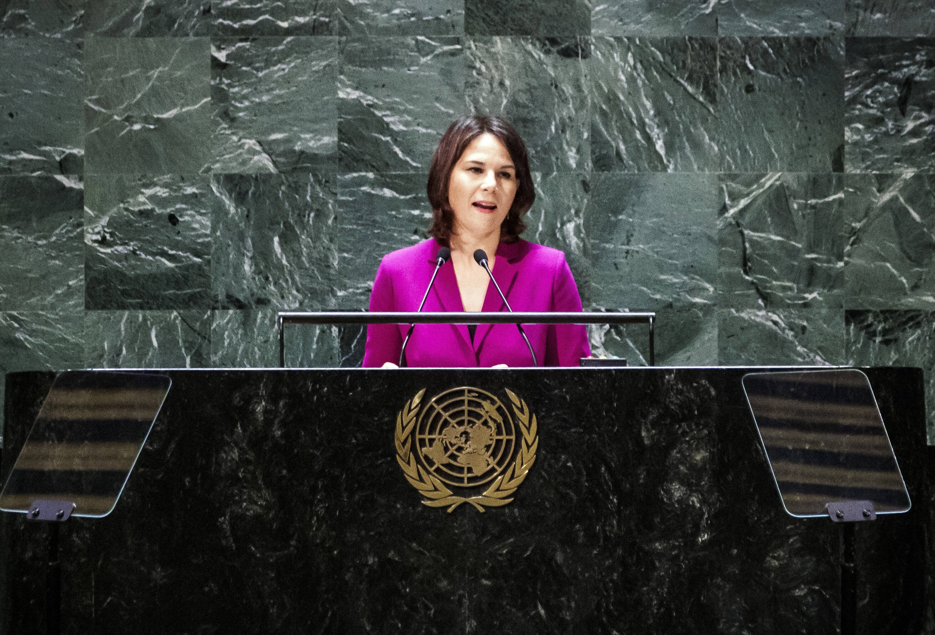 Polen klagt Deutschland bei der UN an! Milliarden Entschädigungszahlungen für Weltkrieg gefordert!